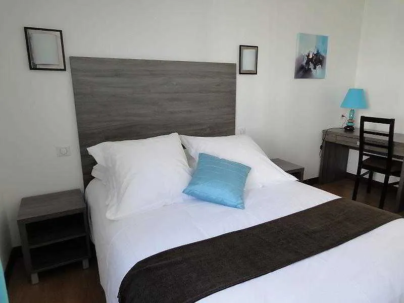 The Originals Boutique, Hotel De La Baie De Morlaix Carantec 3*,  France